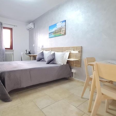 Mava Rooms Vieste Buitenkant foto