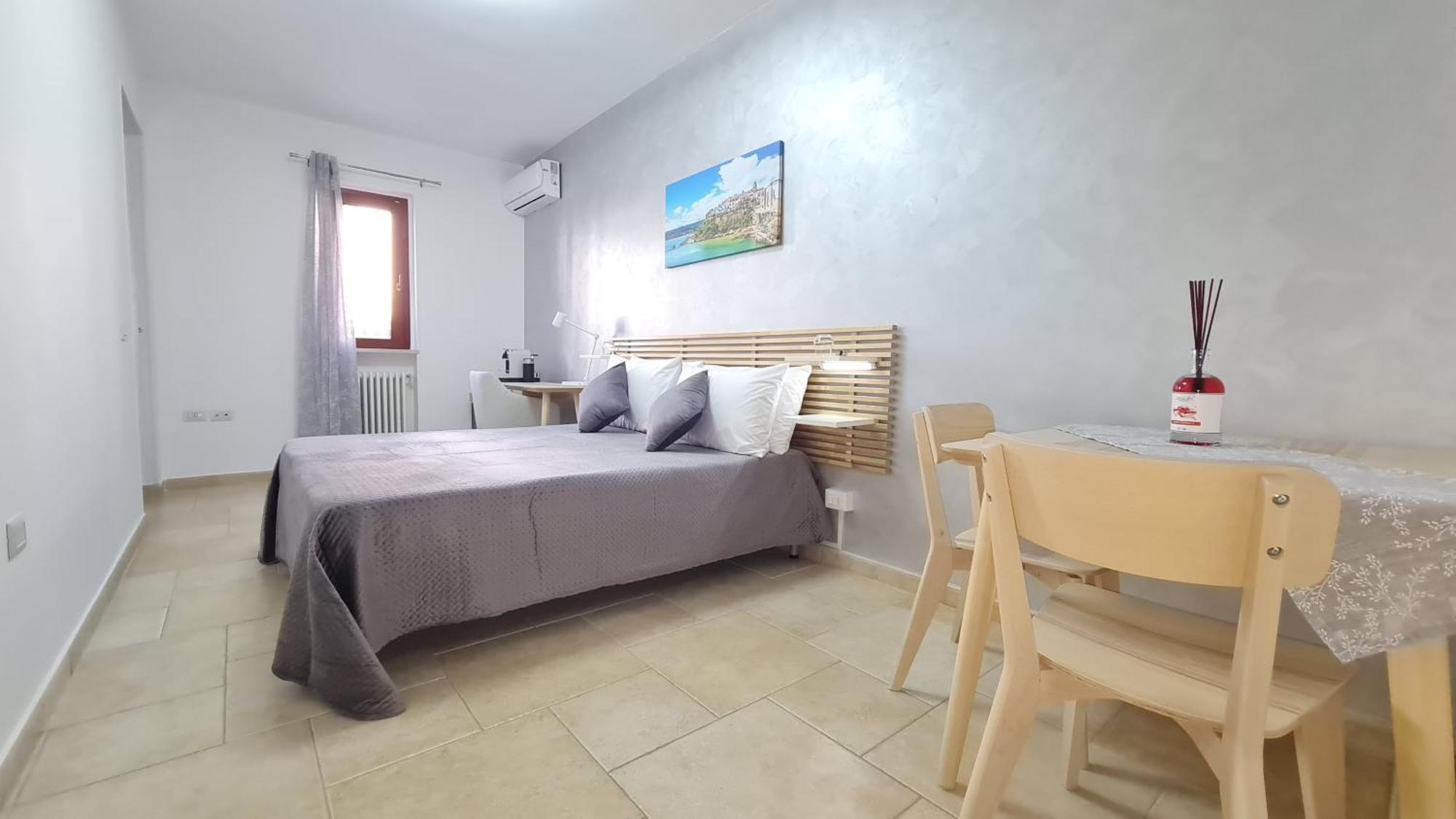 Mava Rooms Vieste Buitenkant foto